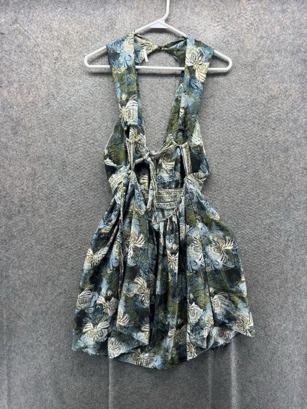 Free People Dress Womens Small Green V Neck Sleeveless Tie Back Sundress Floral